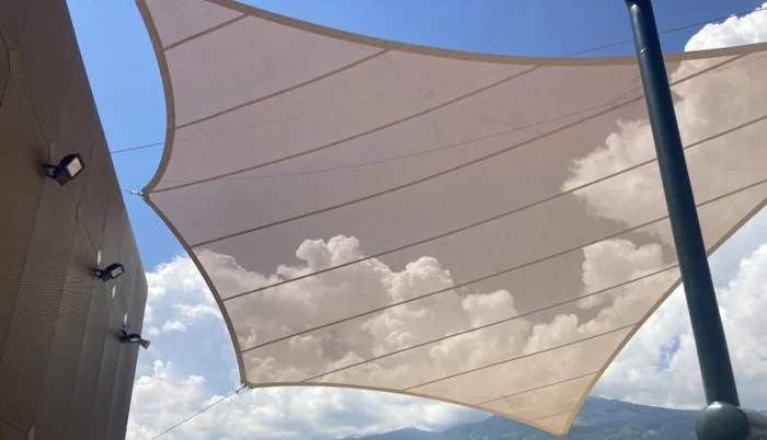Belgium Structura 230 Flex Facade
